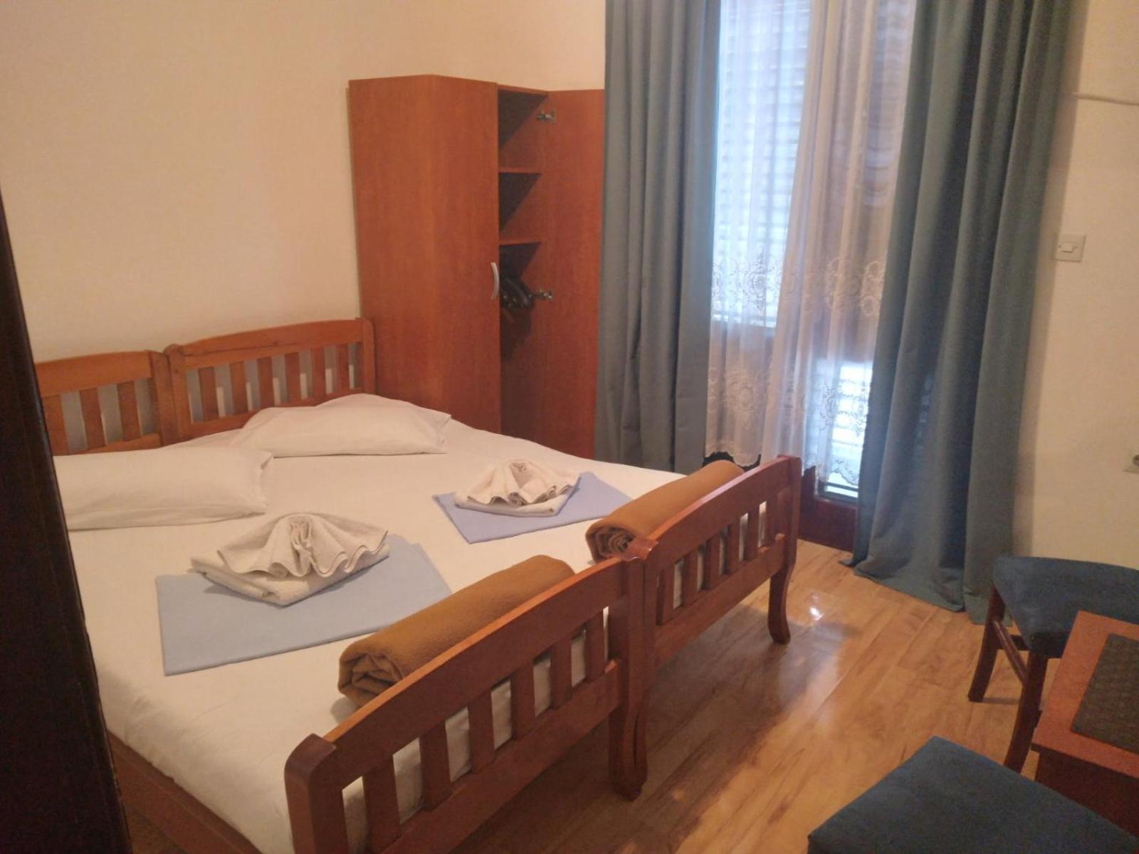 Bed and Breakfast Pansion Mimoza Herceg Novi Exterior foto